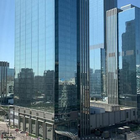 Квартира С Видом На Abu Dhabi Plaza Nur-Sultan  Exterior photo